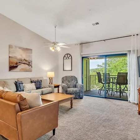 Suite Spot At The Foothills Condo